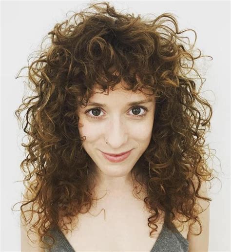 40 Cute Styles Featuring Curly Hair With Bangs Curly