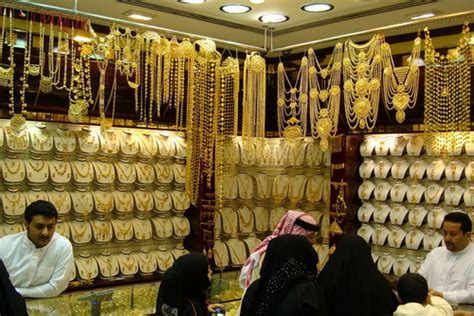 Looking for the web's top gold prices sites? Where to Buy Gold in Dubai?