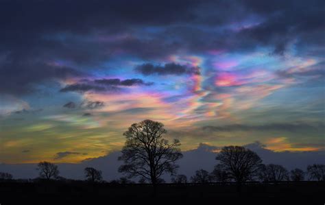 Uk Weather These Rainbow Nacreous Clouds Are Beautifully Haunting