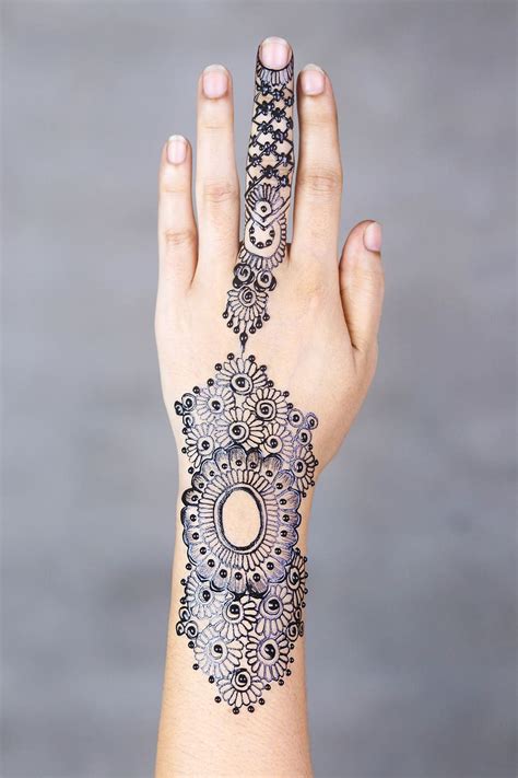 Free Download Henna Hands Mehendi Pattern Female Palms Design