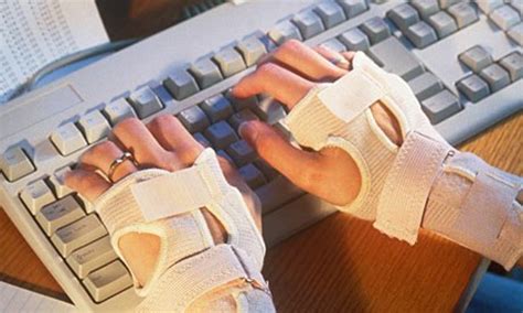 Siri announces how many messages you have waiting for you. How to Use Siri Speech-to-Text on iPad and iPhone to ...