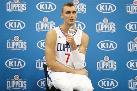 La Clippers Trade Forward Sam Dekker Latf Usa News