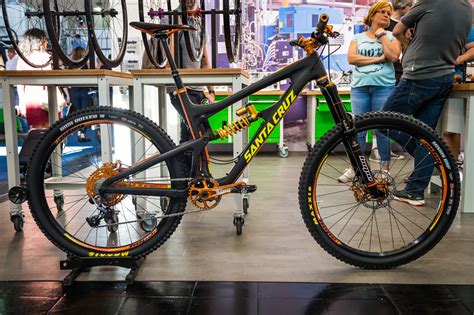 Hope Goes Orange 2016 Mountain Bike Components At Eurobike Mountain