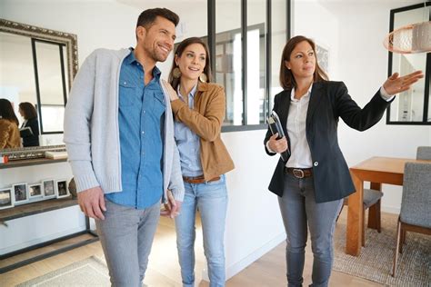 Find an agent you trust and with whom you feel comfortable working; Broker vs Real Estate Agent: What's the Difference?
