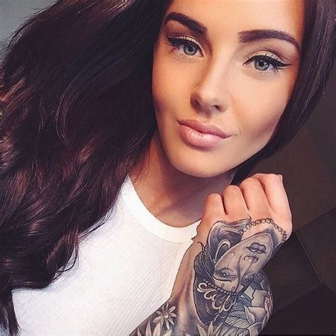 Instagram Photo By Inked Beauties • Jan 24 2016 At 138am Utc Girl Tattoos Inked Girls Beauty