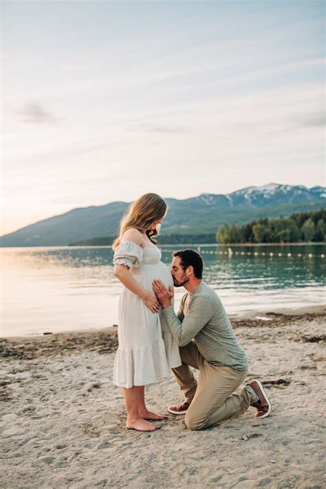 Whitefish Lake Summer Maternity Session Jennifer Vernarsky Photography