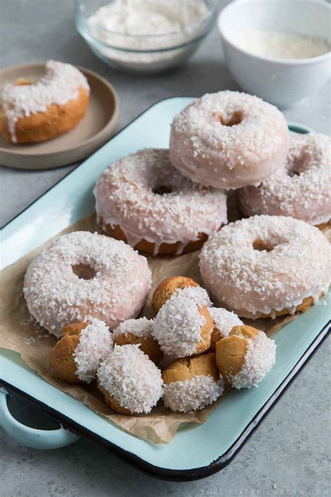 A coconut milk cake doesn't just cake its flavor from the. Coconut Cake Doughnuts (with coconut milk glaze)- The ...