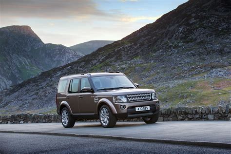 Land Rover Discovery Review In Pictures Evo