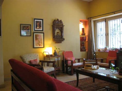 Middle class kerala home design interior bedroom hd home design. Khabar: Living: Desi Do-It-Yourself DESIGNERS