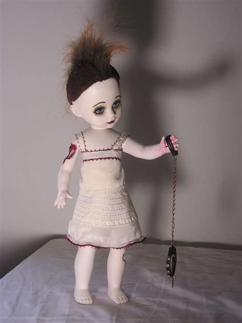 Pin By Tatiana Maldonado On Living Dead Dolls Living Dead Dolls Dead