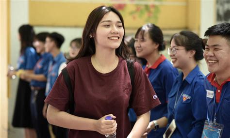 Trước đó, hội đồng xác định tiêu chí đảm bảo chất lượng đầu vào tuyển sinh trình độ đại học hệ chính quy năm 2019 đối với. Đại học Kinh tế quốc dân công bố chỉ tiêu, điểm sàn xét ...