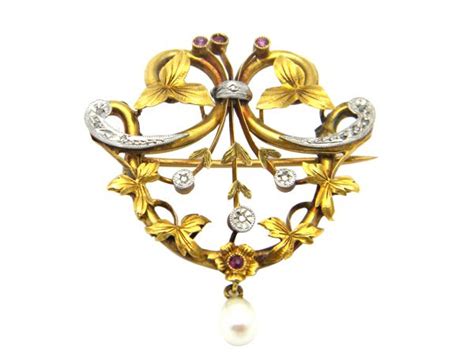Art Nouveau Yellow Gold And Platinum Pearl Diamond And Ruby Brooch