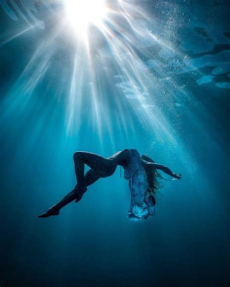 “the Big Blue” Astonishing Underwater And Freediving Photography By John Kowitz Smoke Bomb