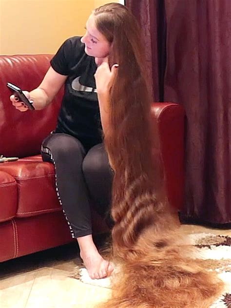 Video Shes Growing Her Hair Beyond Floor Length Realrapunzels