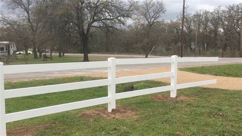 3 Rail Vinyl Horse Fence Installation On 26 Acres Ranch Youtube