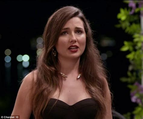 Heather Maltman Shocked As The Bachelor Sam Wood Gives Her The Boot Daily Mail Online