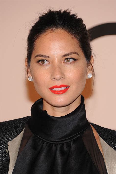 Olivia Munn Bright Lipstick Bright Lipstick Olivia Munn Perfect Red