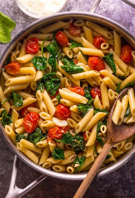Easy Tomato And Spinach Pasta Baker By Nature Spinach Tomato Pasta
