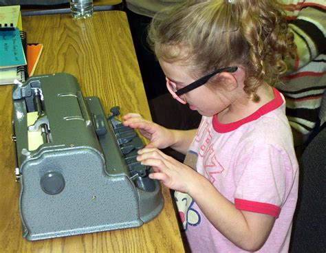 Braille Lessons In Ueb Paths To Literacy