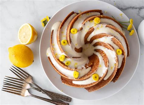 How To Bake A Lemon Chamomile Bundt Cake Delicious Fragrant Cake