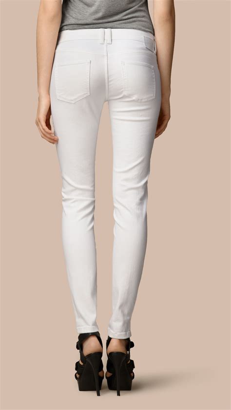 Burberry Denim Skinny Fit Low Rise White Jeans Lyst