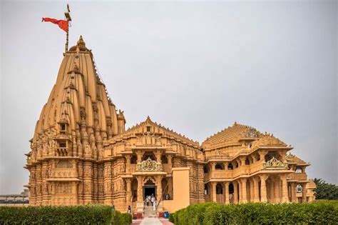 Most Popular Tourist Places Near Somnath Sightseeing Attractions