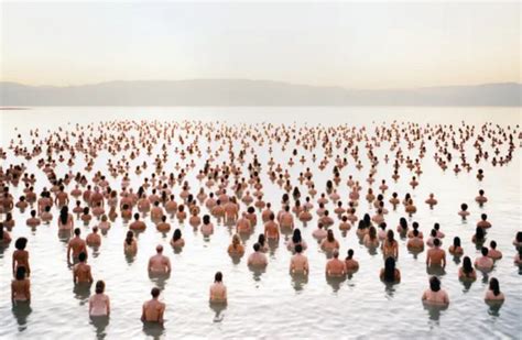 Nude Photographer Spencer Tunick Returns To Israel Israel Culture