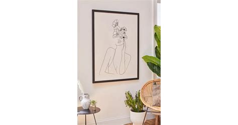 Your walls can look like meghan markle's with these art prints (for under $100!) Nadja Line Art Woman With Flowers Art Print | How to ...