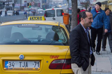 Do we tip taxi drivers in Istanbul? 2