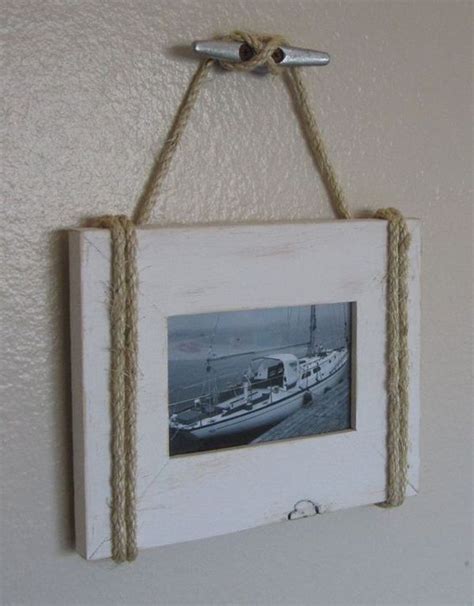 20 Coastal Decorating Ideas With Rope Crafts Homemydesign Nautical