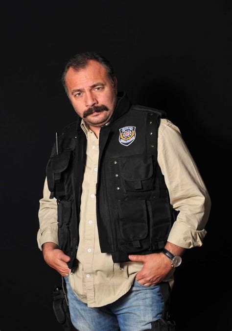 Would you like to react to this message? Adanalı Yavuz - Sinemalar.com
