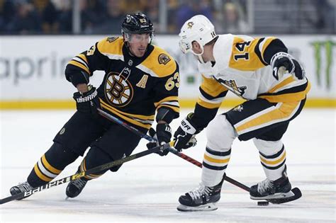 Joakim Nordstrom Scores In Overtime Bruins Beat Penguins 2 1