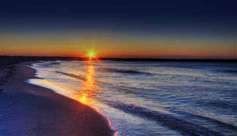File:Sunrise on the Beach.jpg