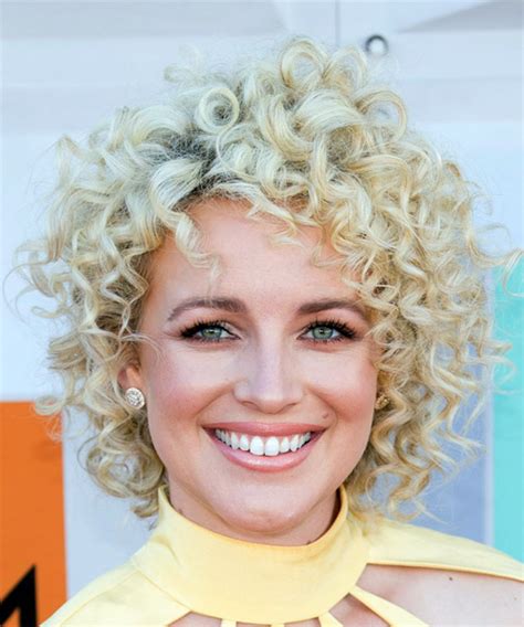 Blonde Short Hairstyles For Curly Hair Cool Colors For Short Hair