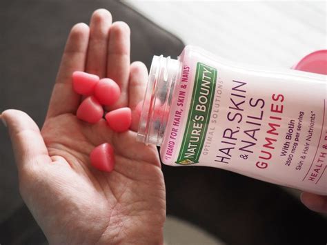 Vitamin e and vitamin c are antioxidants. 10 Things I Do To Feel Good About Myself - It Starts With ...
