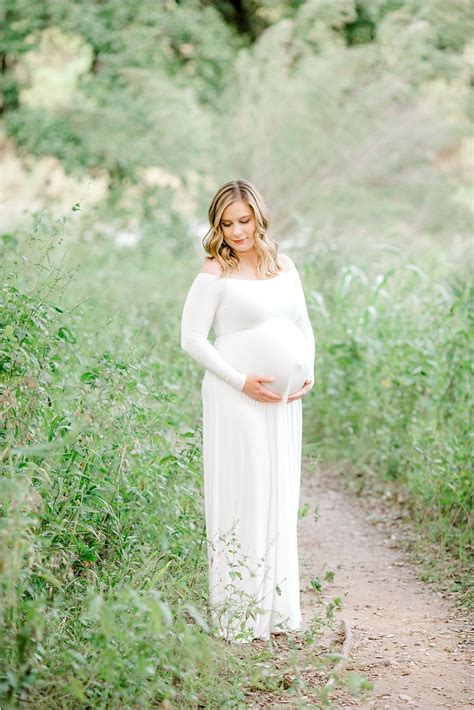 Bull Creek Maternity Session Austin Texas Photography By Amy Odom