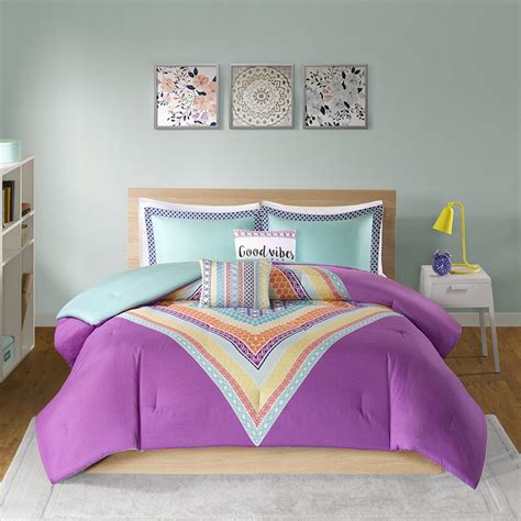 Teen bedding sets will fit your teen's twin mattress. Intelligent Design Lani Comforter Set Full/Queen Size ...