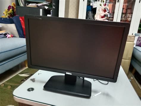 Monitor Dell E1912hf 19 Inch Computers And Tech Desktops On Carousell