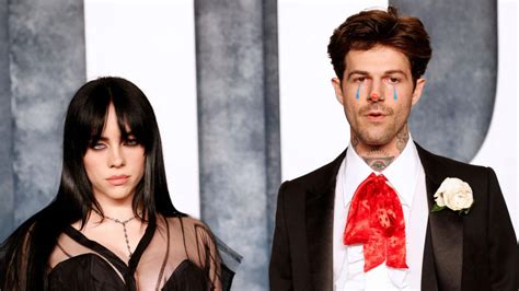 Billie Eilish S Bf Jesse Rutherford Wears Clown Makeup For Oscars Date