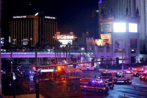 Las Vegas Enne Uccide Persone E Ne Ferisce In Concerto Country Poi Si Suicida Non