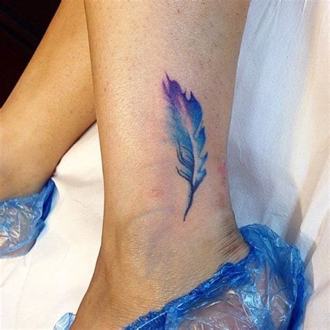 Unleash Your Creativity With These Watercolor Tattoo Ideas Feather