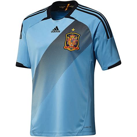Bist du auf der suche nach einem spanien trikot? adidas Spanien Trikot Kinder blau hellblau EM 2012 X16709