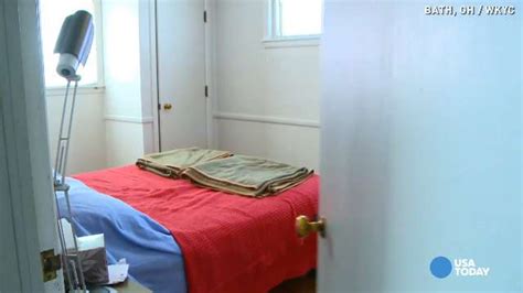 Take A Tour Inside Jeffrey Dahmers Childhood Home