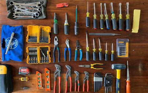 Essential Tools For Electricians To Work With Wires
