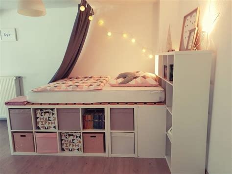 In diesem teil fertige ich mit meiner liebsten baukollegin steffi (kaffeeexpertin) die bettgestelle an. Ein Hochbett aus Ikea Kallax Regalen | Bett kinderzimmer ...