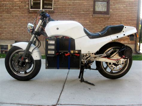 Diy projects describing how to build electronic projects. TRANSPORTATION TUESDAY: The DIY Electric Motorcycle