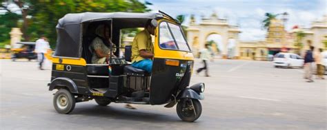 Trazee Travel Riding A Rickshaw In Mumbai Trazee Travel