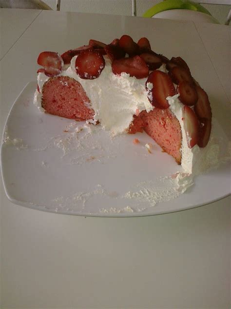 I also used lactose free cream cheese and sour cream. Strawberry Sour Cream Cake | Recipe | Strawberry ...