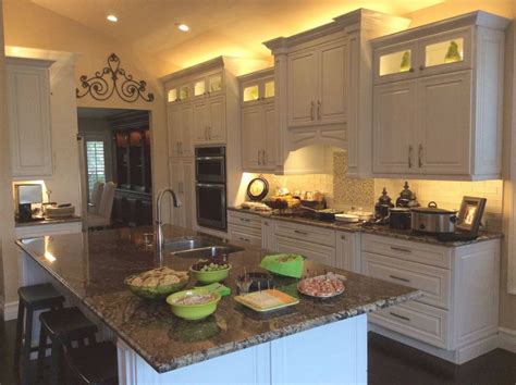 Constructed of durable plastic and aluminum for a long lifespan. Led Strip Kitchen Lighting | Light kitchen cabinets, Above ...