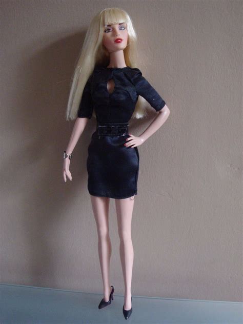 Integrity Toys Basic Edition Itbe Desirable Blonde Doll Integrity